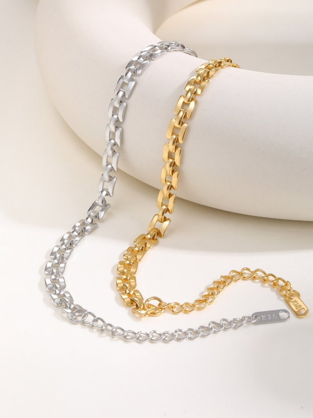 Classic Link -White Gold Plated Bracelet - Picture 3 of 4